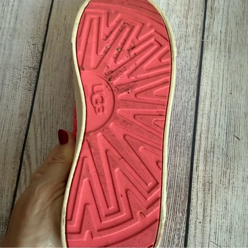 UGG Caplin Slip On Pink Shoes 5